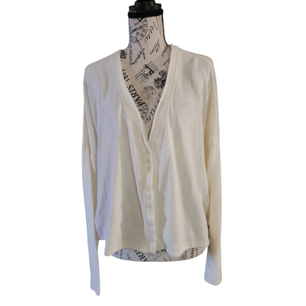 NWT Urban Outfitters Out From Under Ivory Cardigan - Size Medium